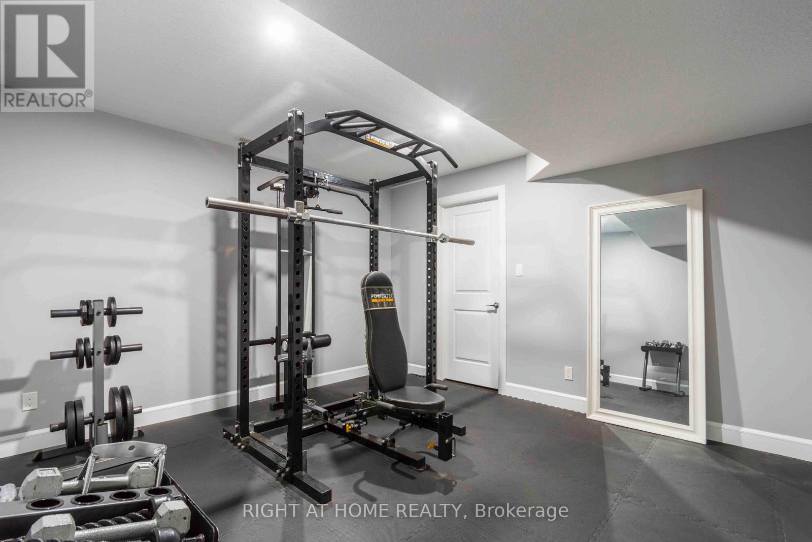 72 Gordon Street, Belleville, Ontario  K8P 3E8 - Photo 27 - X12536528