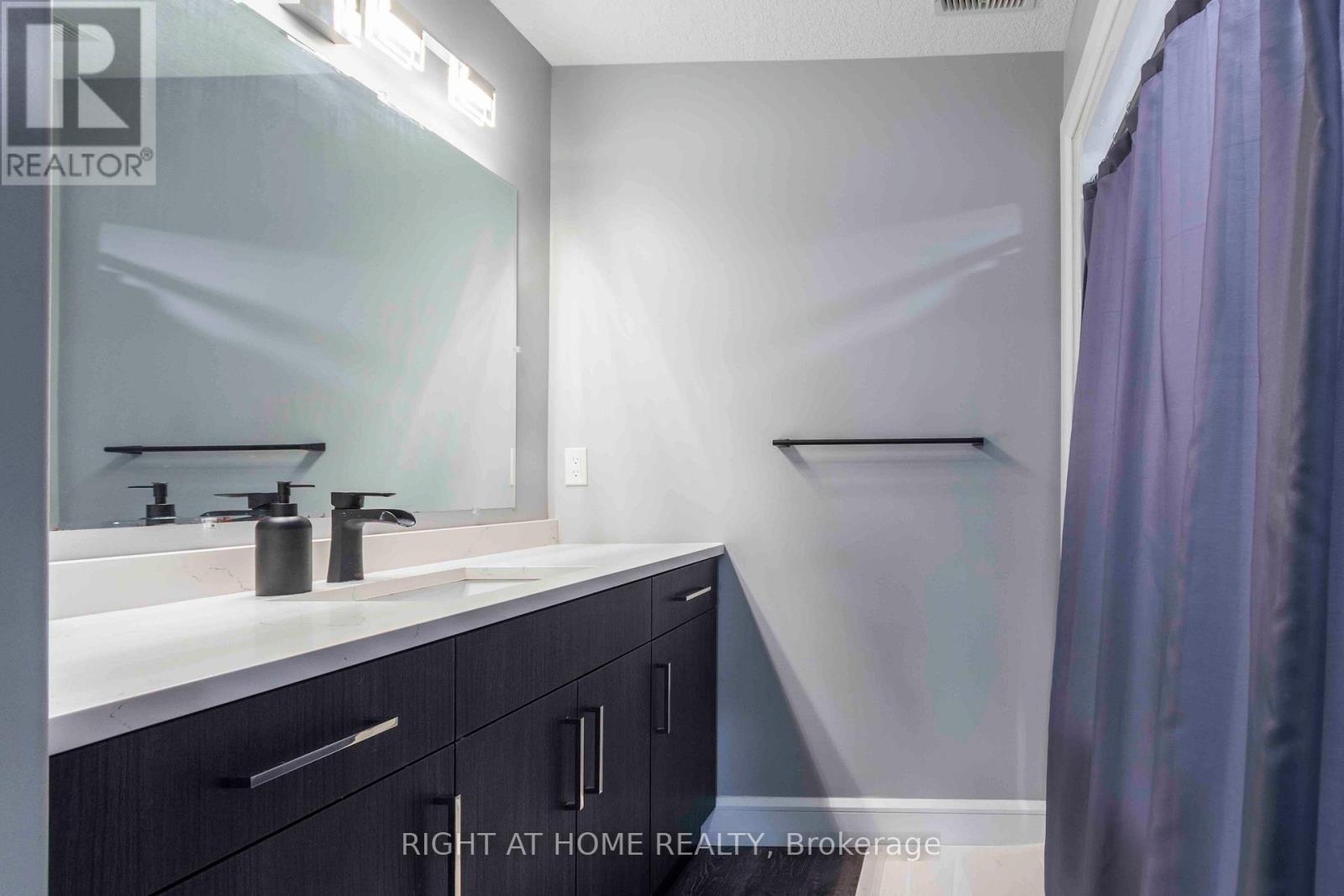 72 Gordon Street, Belleville, Ontario  K8P 3E8 - Photo 29 - X12536528