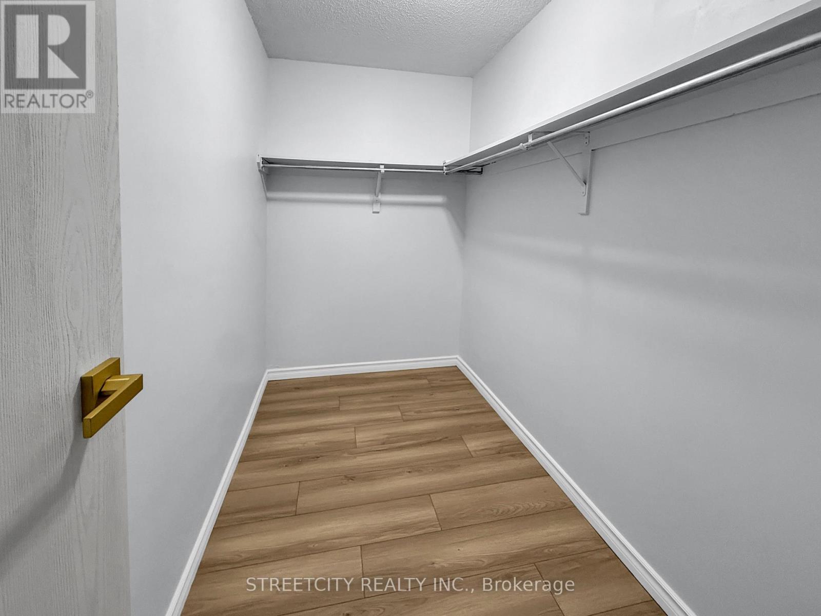 1714 - 45 Pond Mills Road, London South, Ontario  N5Z 4W5 - Photo 15 - X12532872