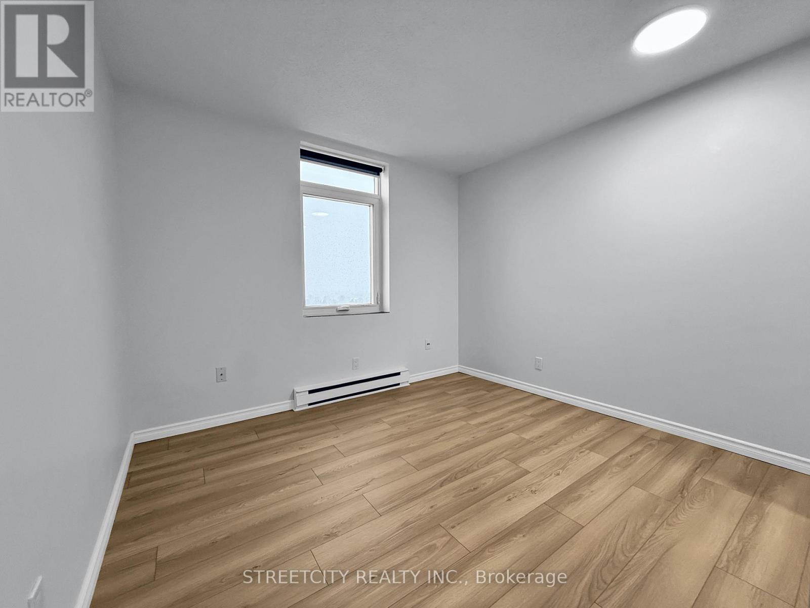 1714 - 45 Pond Mills Road, London South, Ontario  N5Z 4W5 - Photo 20 - X12532872