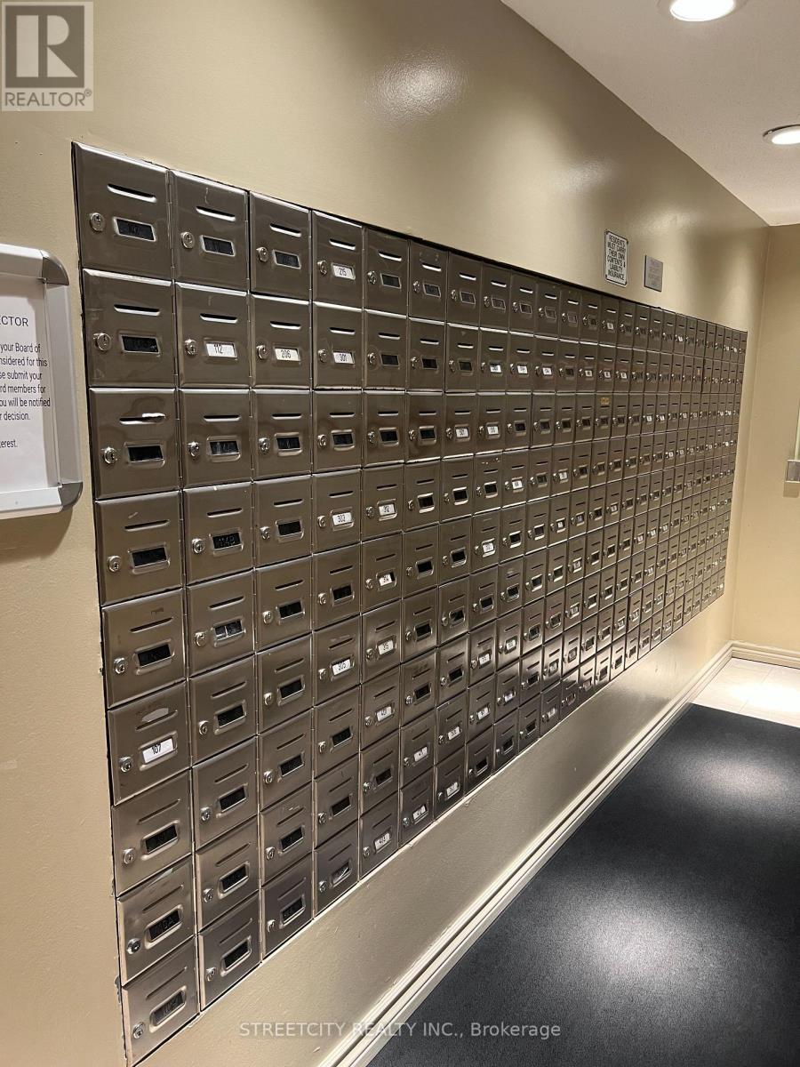 1714 - 45 Pond Mills Road, London South, Ontario  N5Z 4W5 - Photo 31 - X12532872