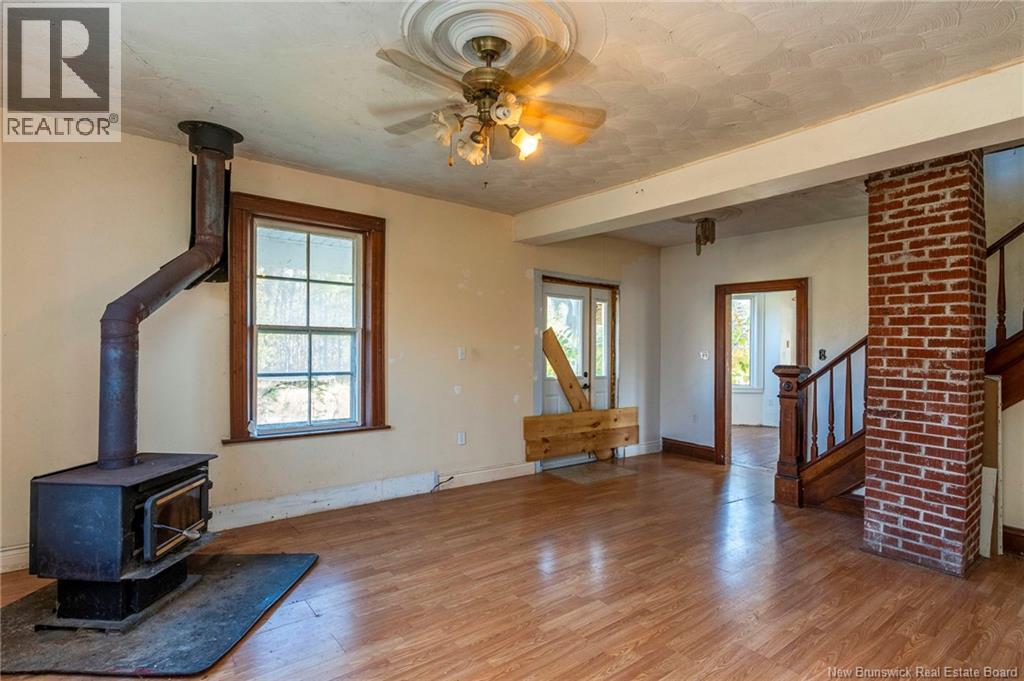 285 Immigrant Road, Cape Tormentine, New Brunswick  E4M 4A4 - Photo 9 - NB130031