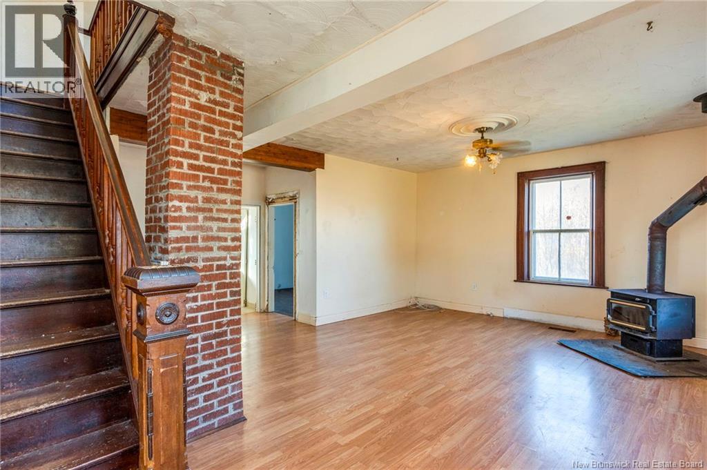 285 Immigrant Road, Cape Tormentine, New Brunswick  E4M 4A4 - Photo 7 - NB130031