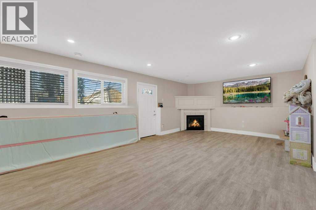 4026 40 Street Close, Ponoka, Alberta  T4J 0A7 - Photo 39 - A2270026