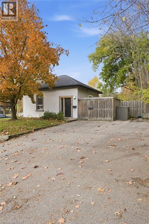 51 York Road Unit# A, Dundas, Ontario L9H 1L6 - Photo 3 - 40786576