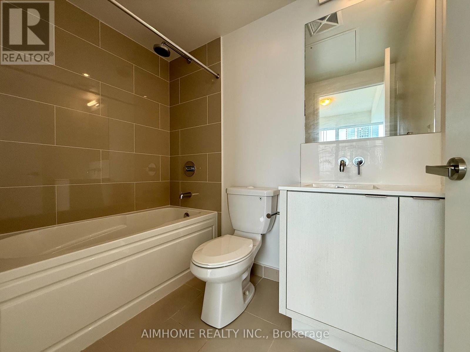 5304 - 88 Harbour Street, Toronto, Ontario  M5J 0C3 - Photo 13 - C12536582