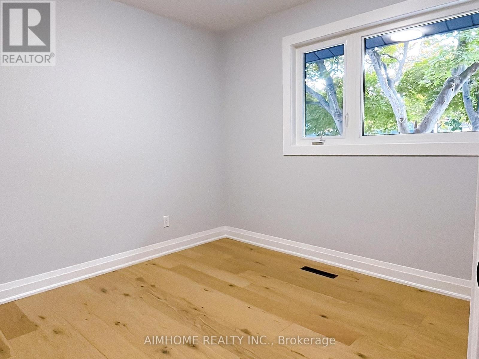 14 Sandalwood Place, Toronto, Ontario  M3B 1L6 - Photo 15 - C12536596