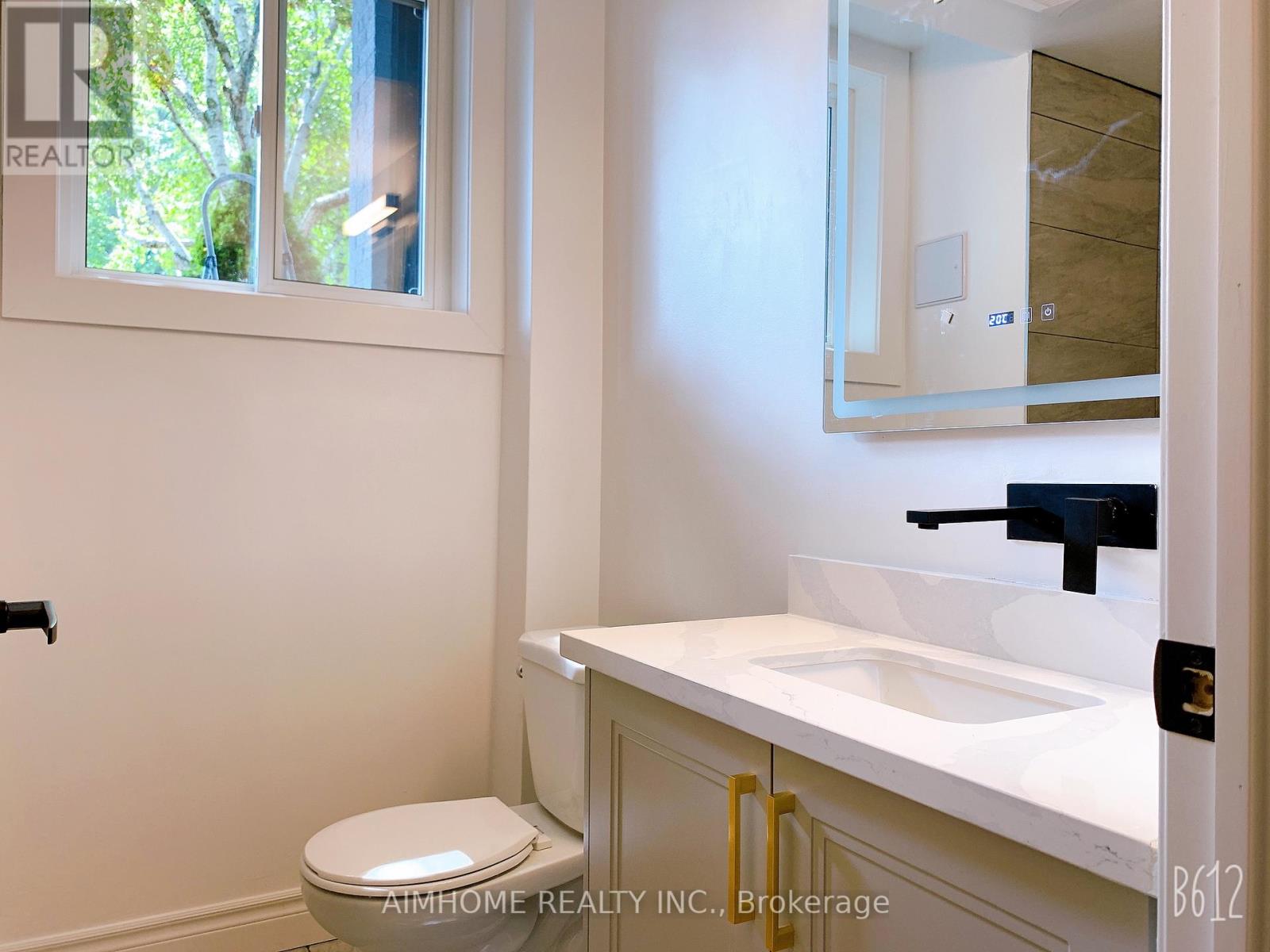 14 Sandalwood Place, Toronto, Ontario  M3B 1L6 - Photo 25 - C12536596