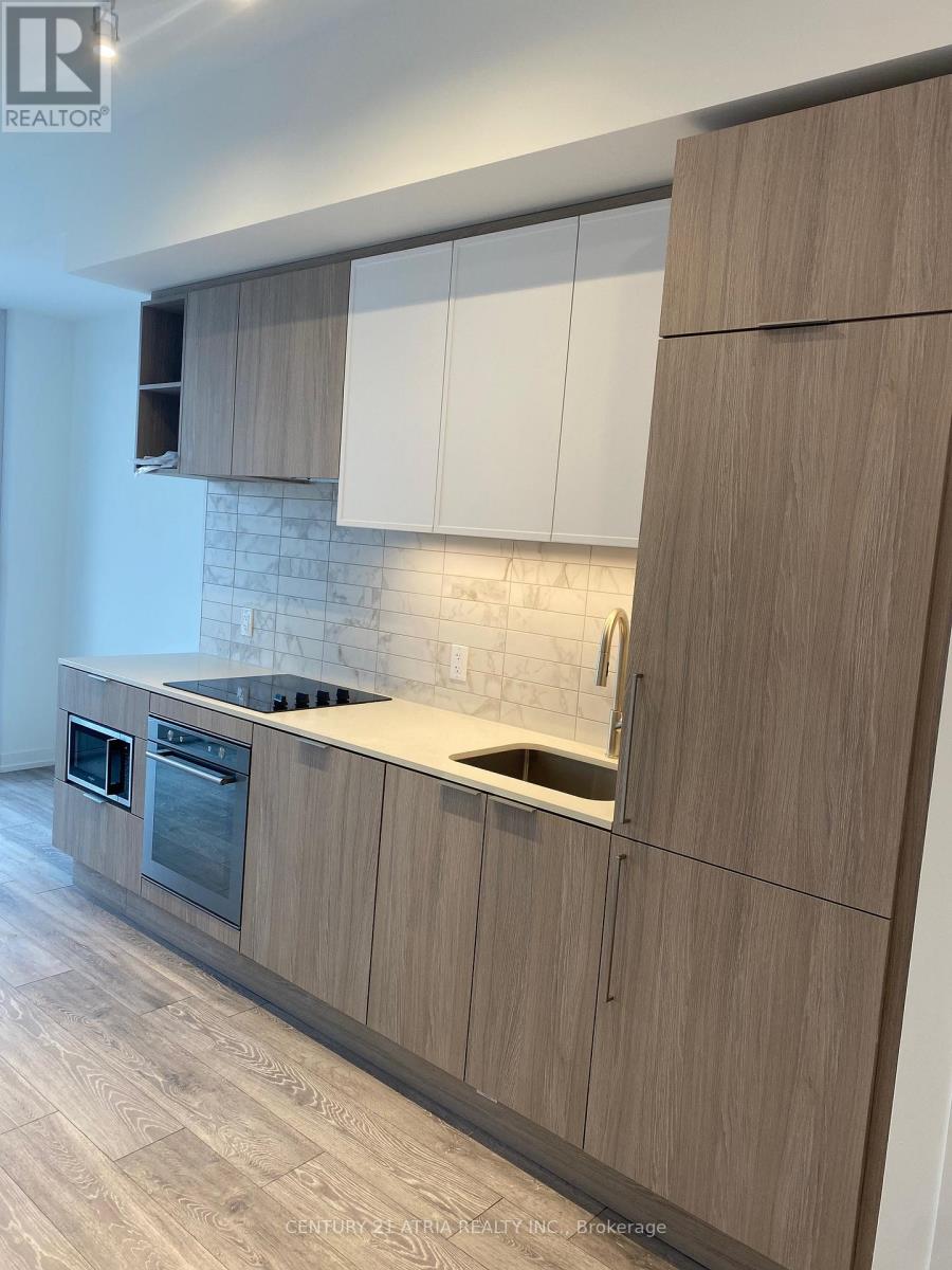 829 - 2020 Bathurst Street, Toronto, Ontario  M5P 0A6 - Photo 3 - C12536626