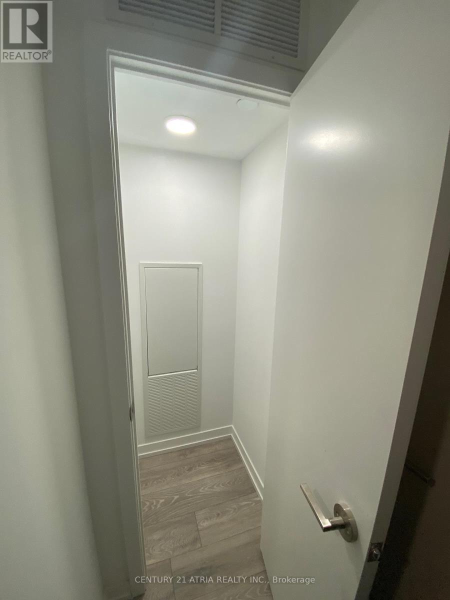 829 - 2020 Bathurst Street, Toronto, Ontario  M5P 0A6 - Photo 7 - C12536626