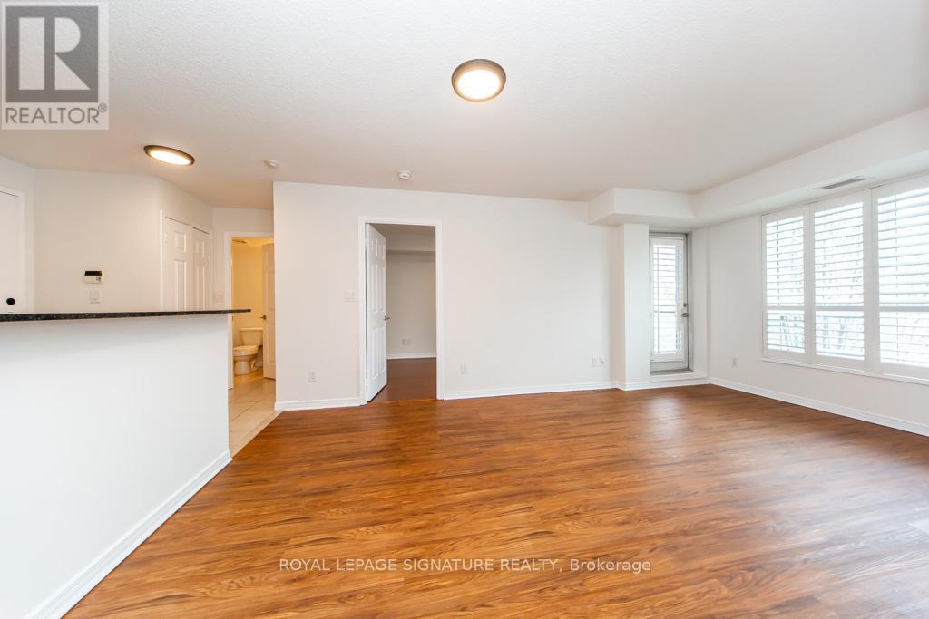 512 - 120 Dallimore Circle, Toronto, Ontario  M3C 4J1 - Photo 11 - C12536638