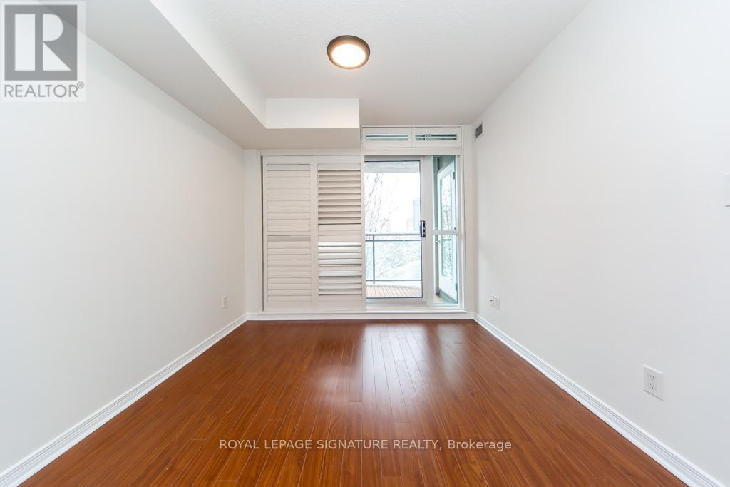 512 - 120 Dallimore Circle, Toronto, Ontario  M3C 4J1 - Photo 24 - C12536638