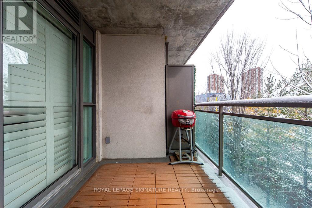 512 - 120 Dallimore Circle, Toronto, Ontario  M3C 4J1 - Photo 28 - C12536638