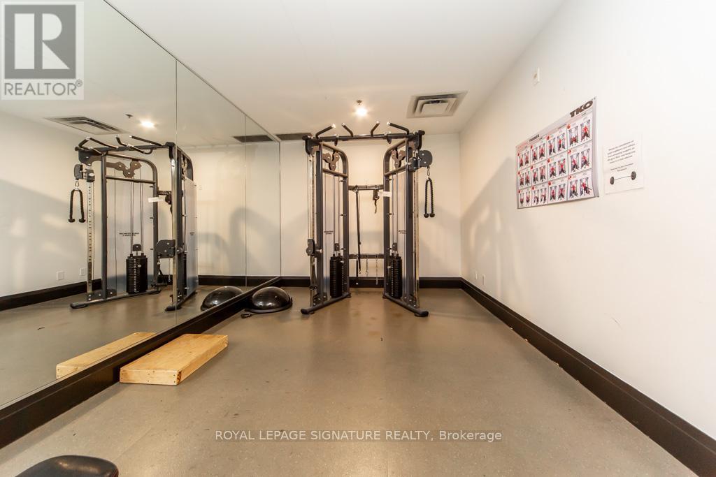 512 - 120 Dallimore Circle, Toronto, Ontario  M3C 4J1 - Photo 34 - C12536638