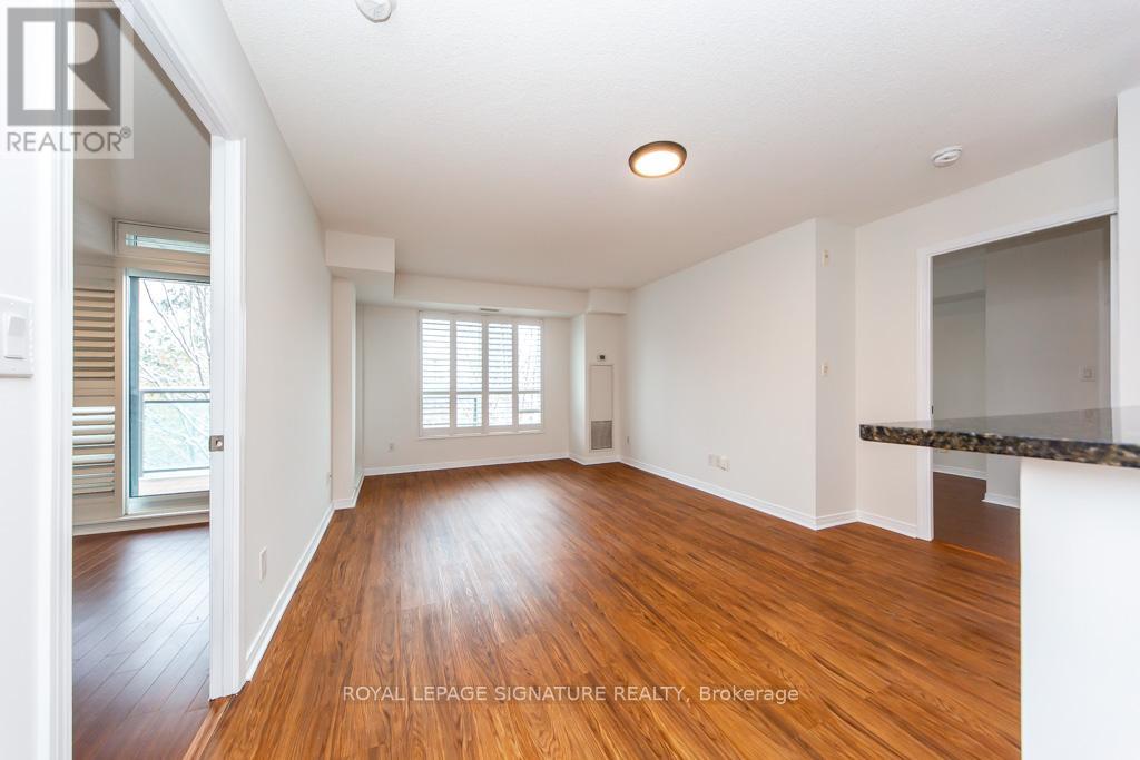 512 - 120 Dallimore Circle, Toronto, Ontario  M3C 4J1 - Photo 4 - C12536638