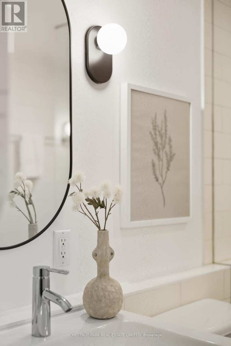 215 - 637 Lakeshore Boulevard W, Toronto, Ontario  M5V 3J6 - Photo 21 - C12536648