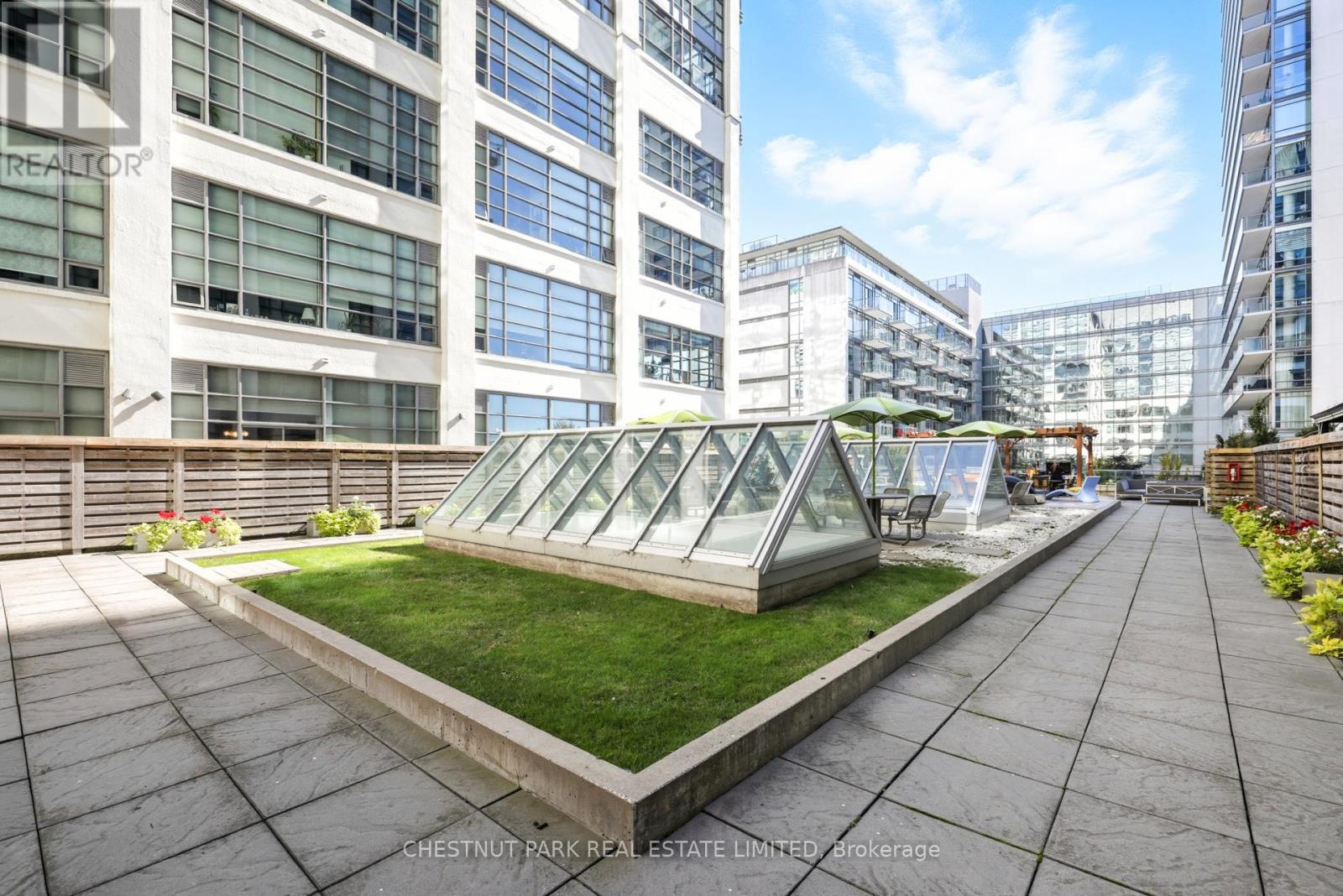 215 - 637 Lakeshore Boulevard W, Toronto, Ontario  M5V 3J6 - Photo 26 - C12536648