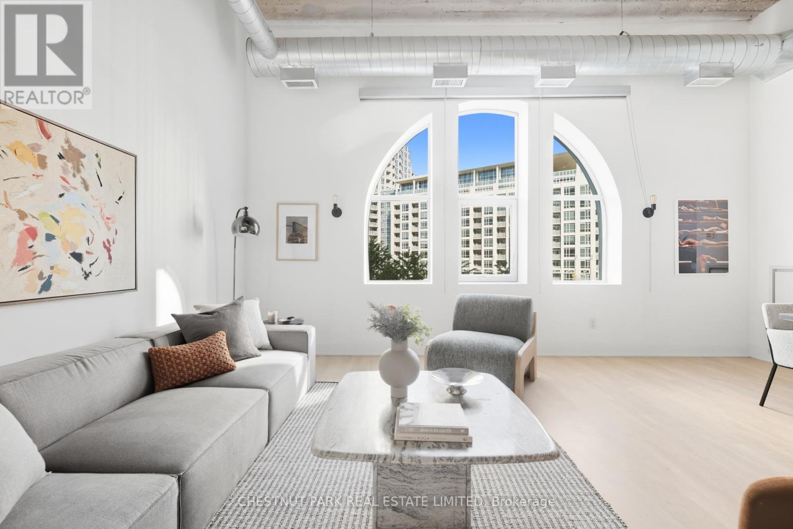 215 - 637 Lakeshore Boulevard W, Toronto, Ontario  M5V 3J6 - Photo 5 - C12536648