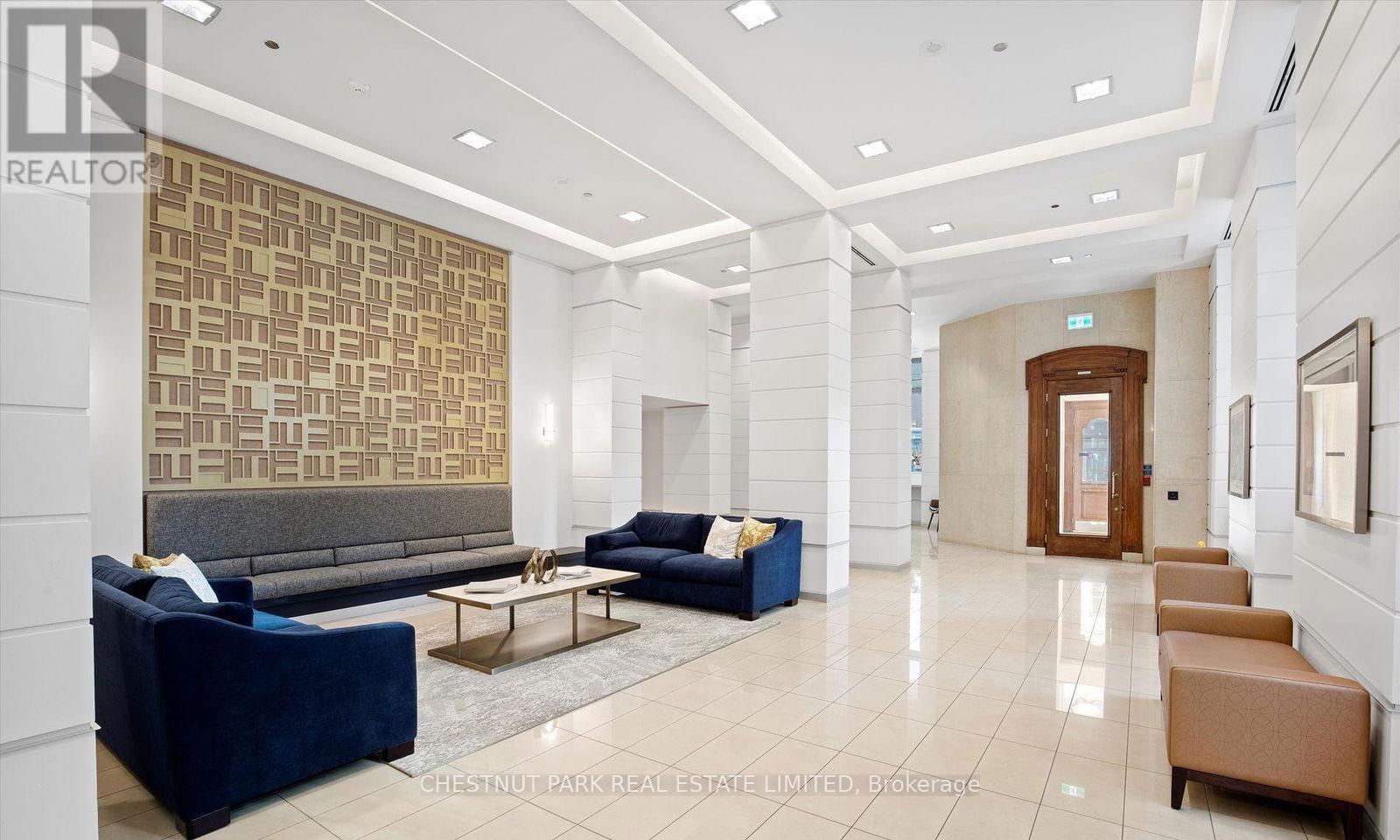 1013 - 230 King Street, Toronto, Ontario  M5A 1K5 - Photo 14 - C12536702