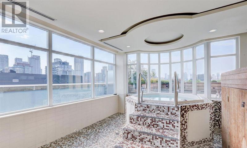 1013 - 230 King Street, Toronto, Ontario  M5A 1K5 - Photo 17 - C12536702