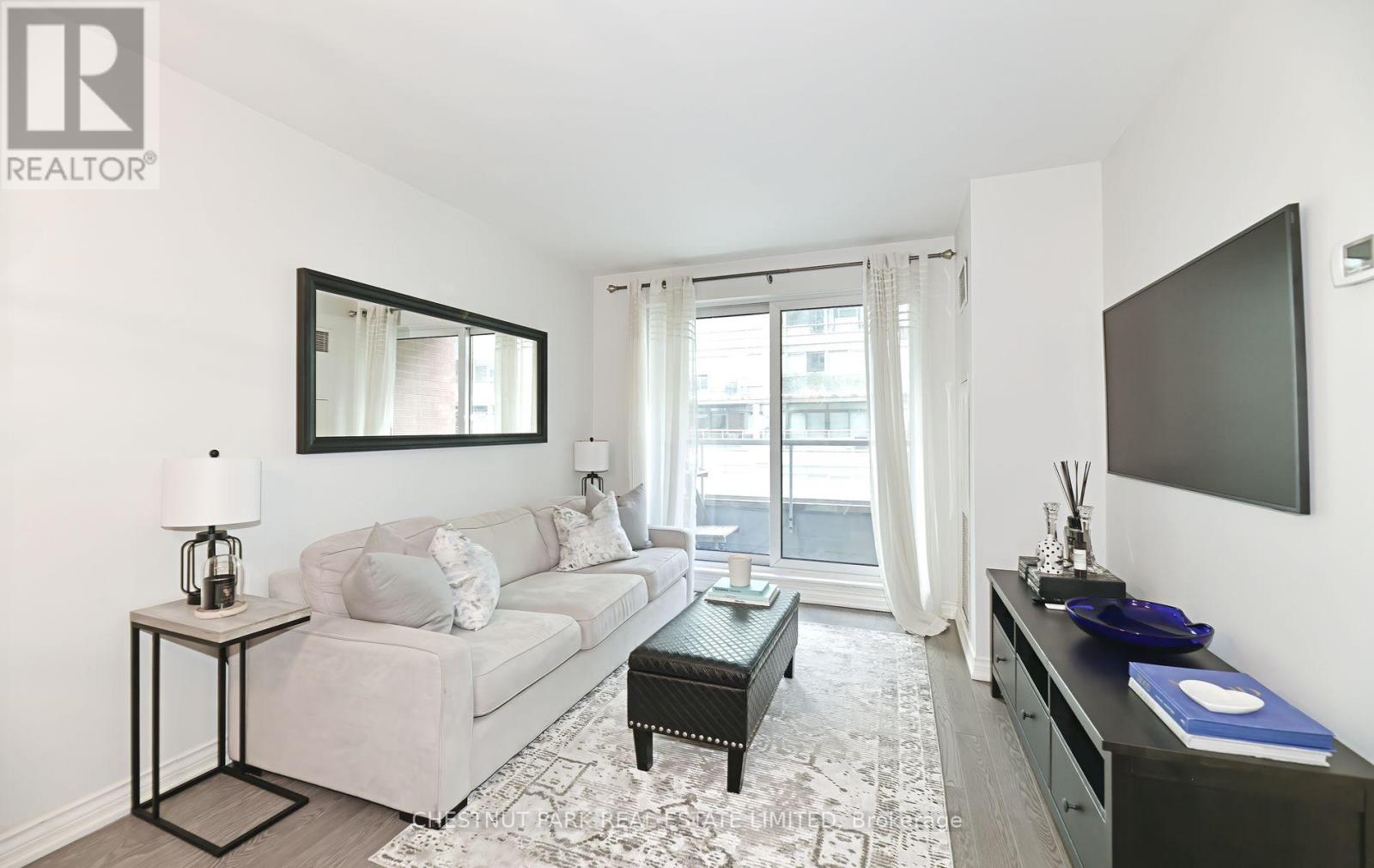 1013 - 230 King Street, Toronto, Ontario  M5A 1K5 - Photo 5 - C12536702