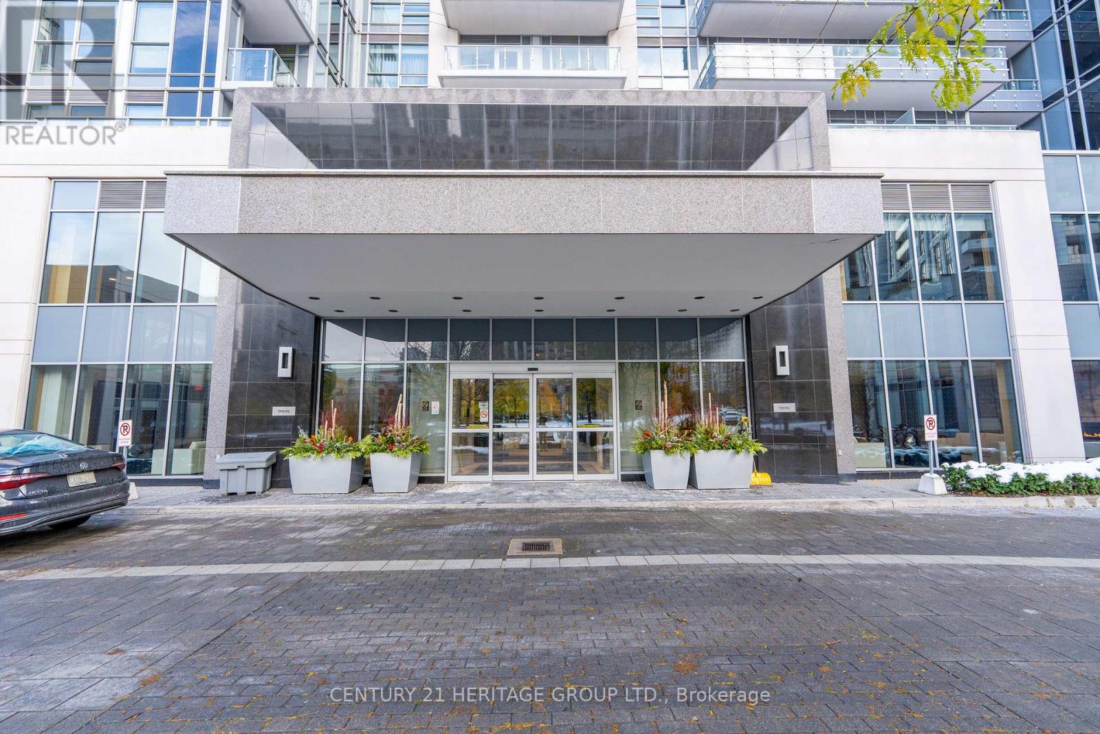 240 - 120 Harrison Garden Boulevard, Toronto, Ontario  M2N 0C2 - Photo 2 - C12536776