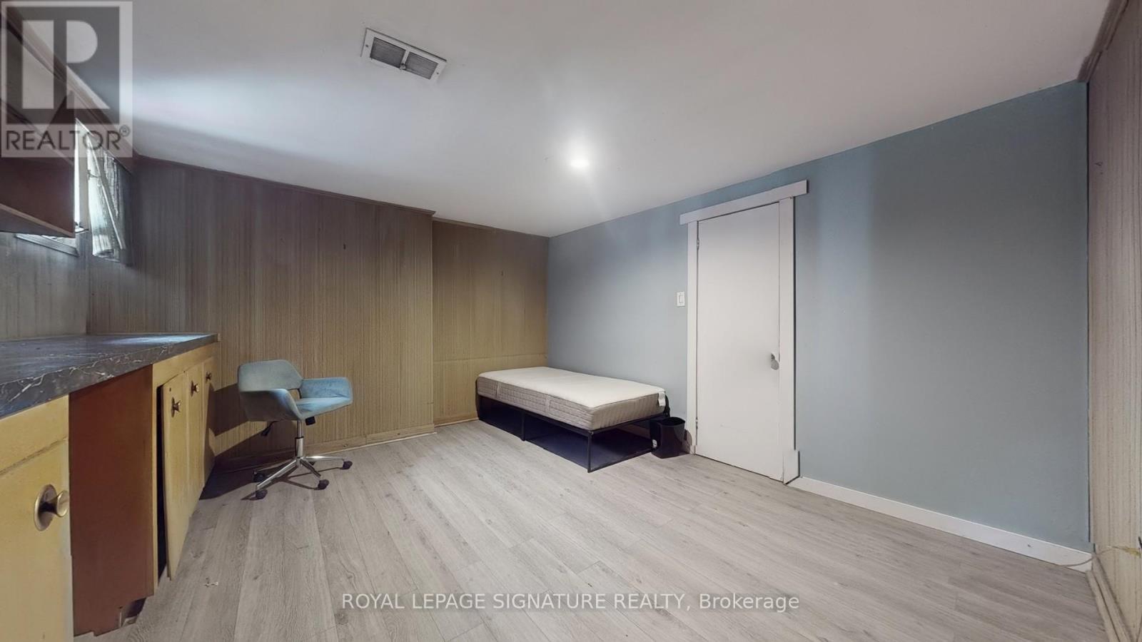 Bsmt - 174 Caribou Road, Toronto, Ontario  M5N 2B6 - Photo 7 - C12536778