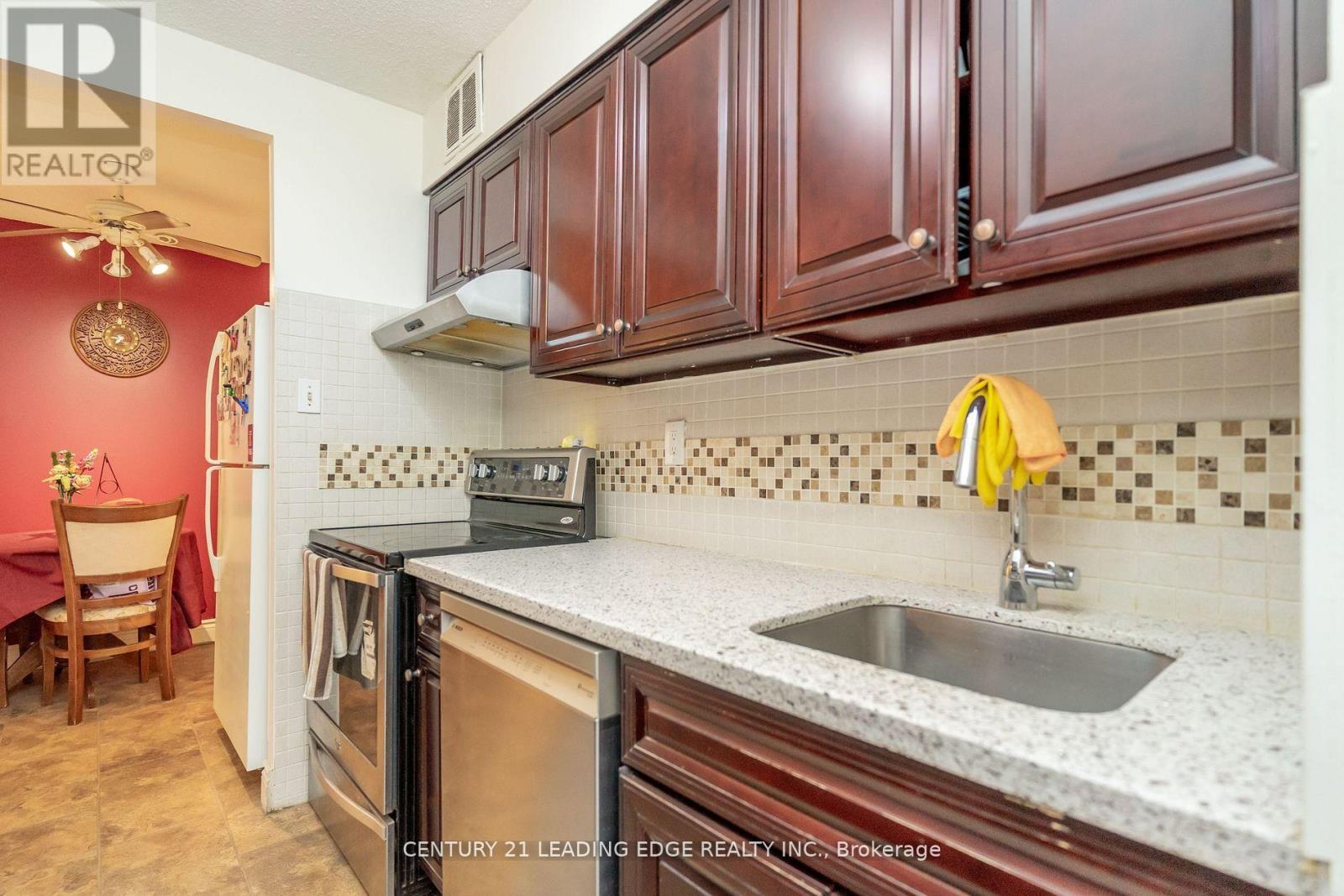 1702 - 45 Sunrise Avenue, Toronto, Ontario  M4A 2S3 - Photo 21 - C12536784