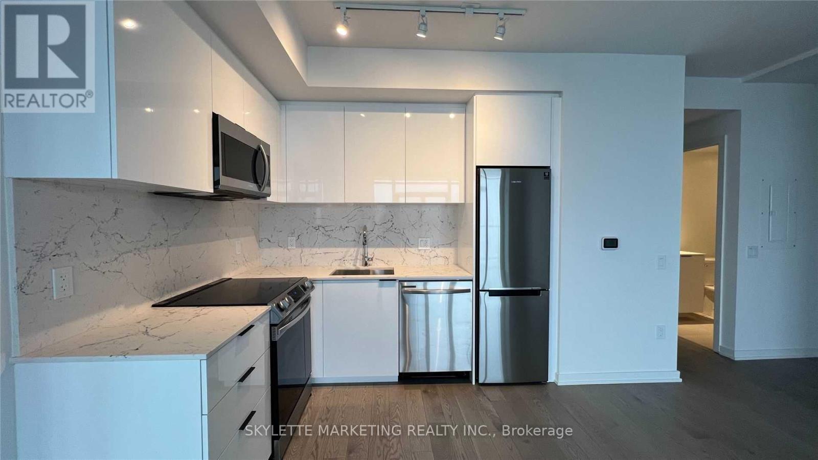 801 - 50 Power Street, Toronto, Ontario  M5A 0V3 - Photo 3 - C12536846