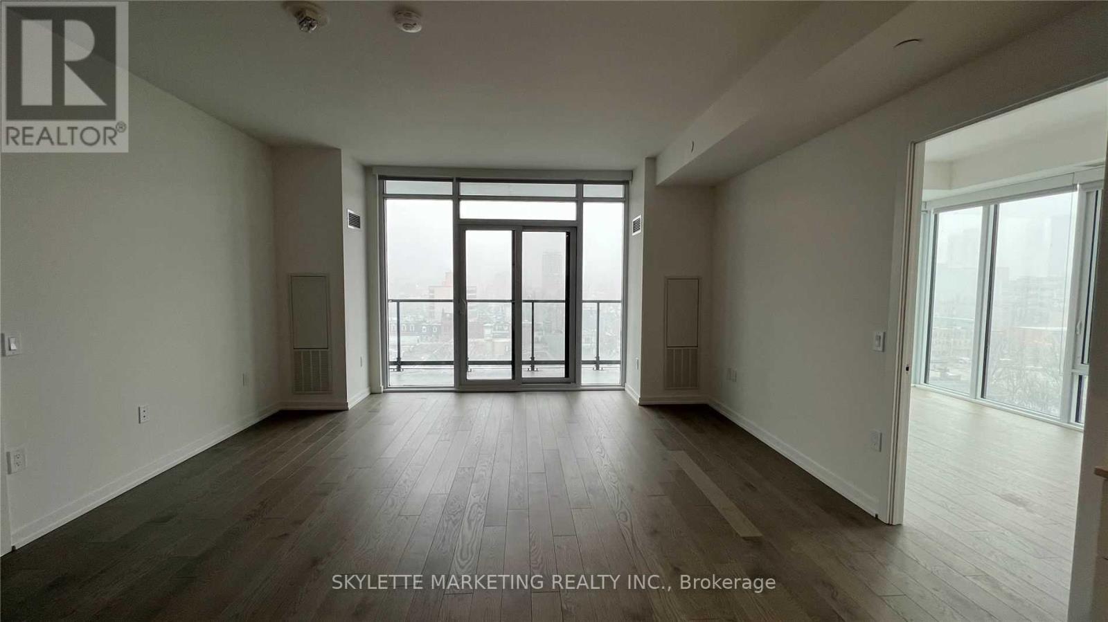 801 - 50 Power Street, Toronto, Ontario  M5A 0V3 - Photo 4 - C12536846