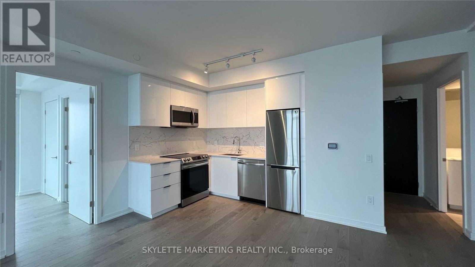 801 - 50 Power Street, Toronto, Ontario  M5A 0V3 - Photo 5 - C12536846