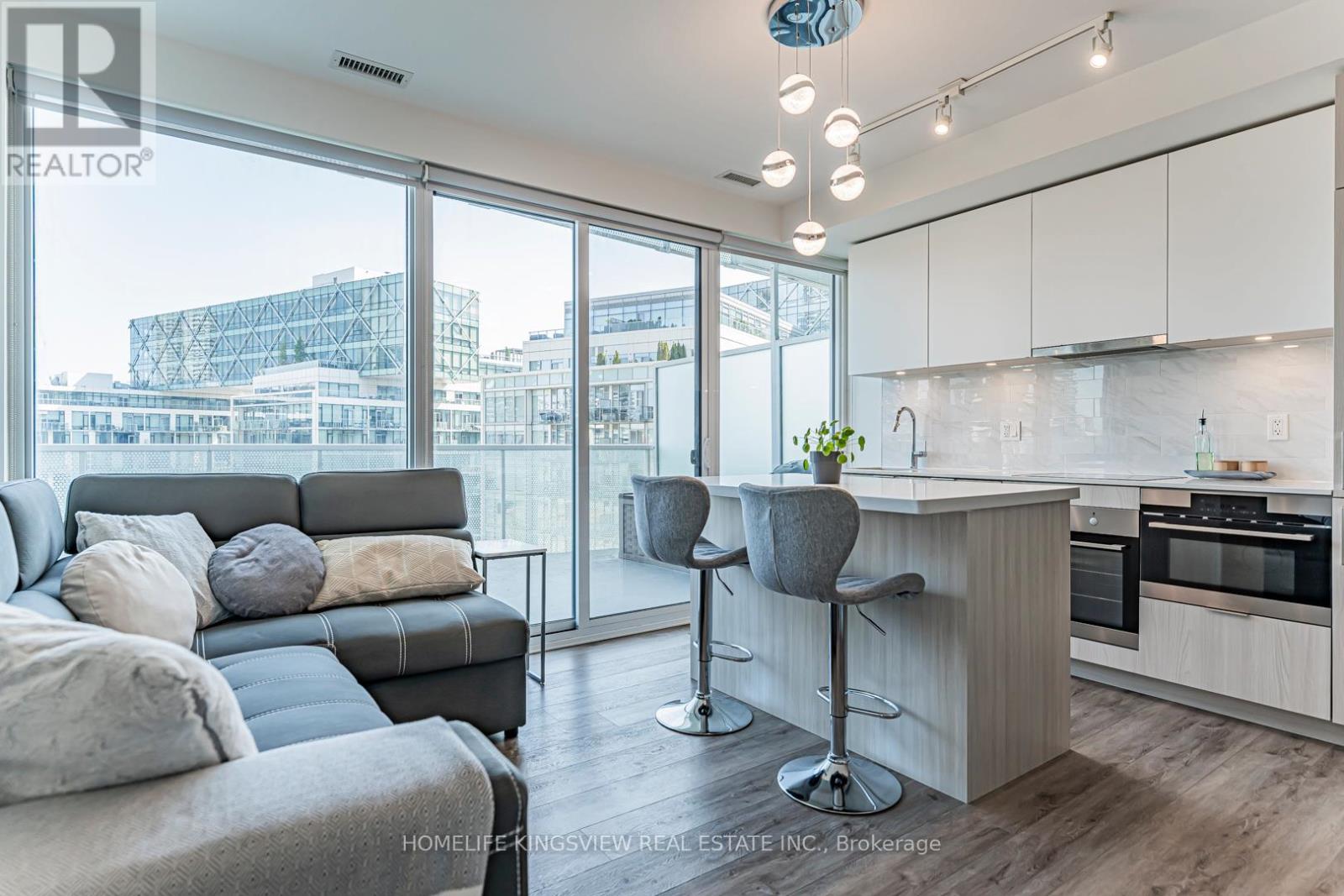 923 - 15 Queens Quay E, Toronto, Ontario  M5E 0C5 - Photo 12 - C12536868