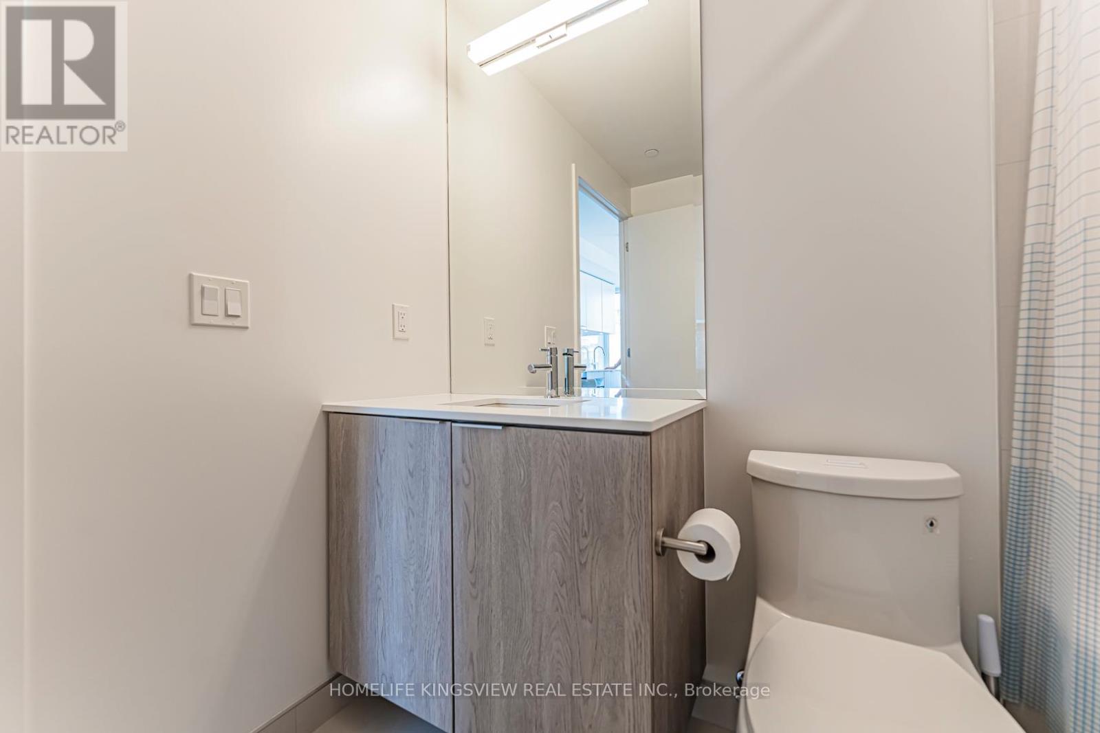 923 - 15 Queens Quay E, Toronto, Ontario  M5E 0C5 - Photo 31 - C12536868