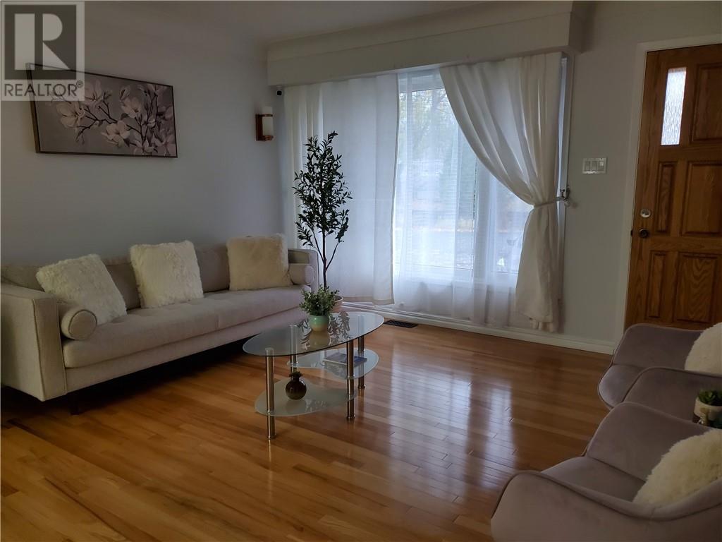 56 Avalon Road, Sudbury, Ontario  P3B 3K7 - Photo 2 - 2125546