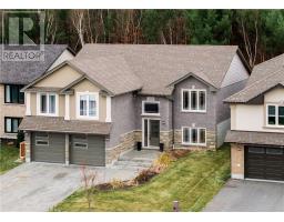 103 Napa Valley Drive, Sudbury, Ontario