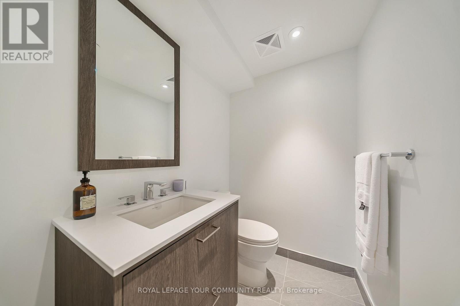 501 - 480 Front Street W, Toronto, Ontario  M5V 0V5 - Photo 26 - C12515078