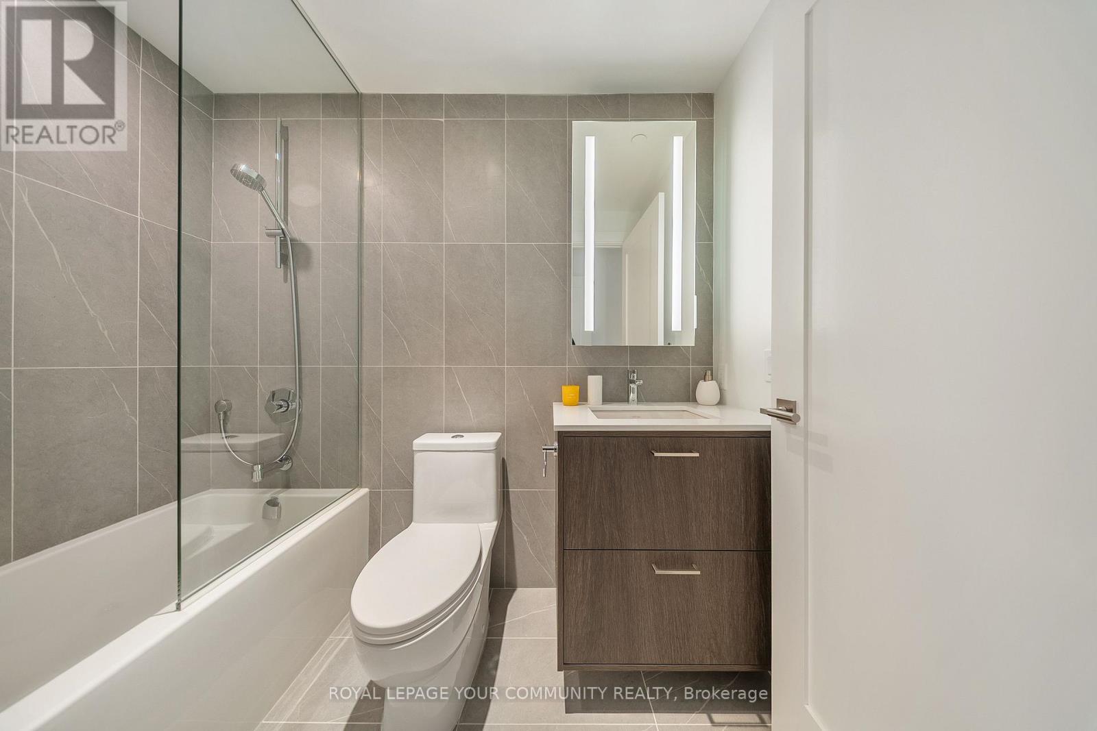 501 - 480 Front Street W, Toronto, Ontario  M5V 0V5 - Photo 35 - C12515078