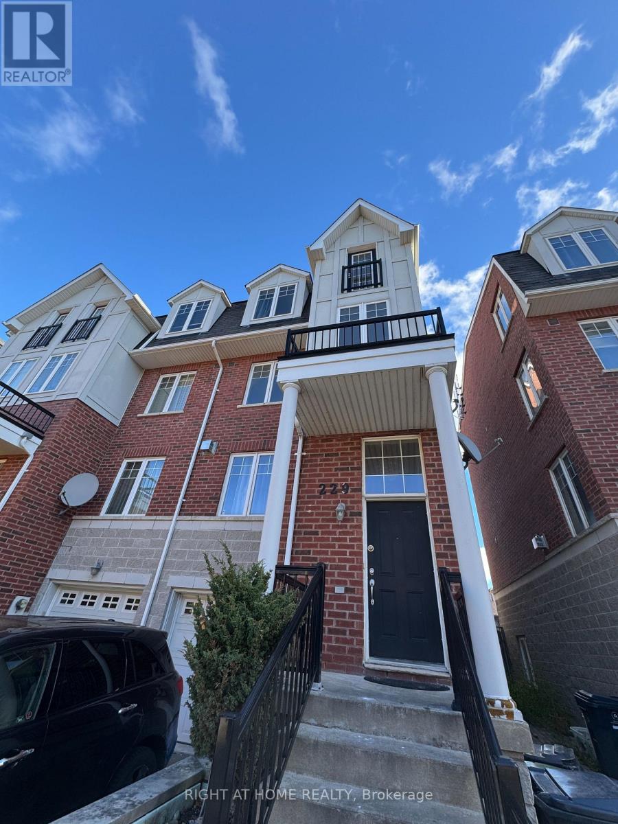 229 DAIRY DRIVE, Toronto, Ontario