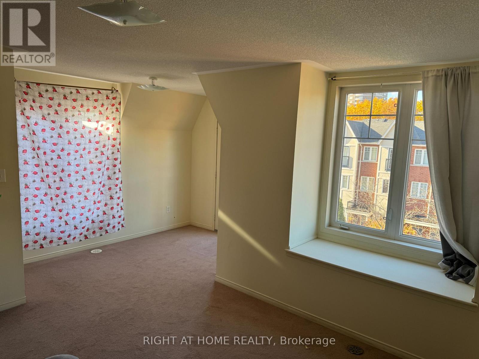 229 Dairy Drive, Toronto, Ontario  M1L 0G4 - Photo 11 - E12536756