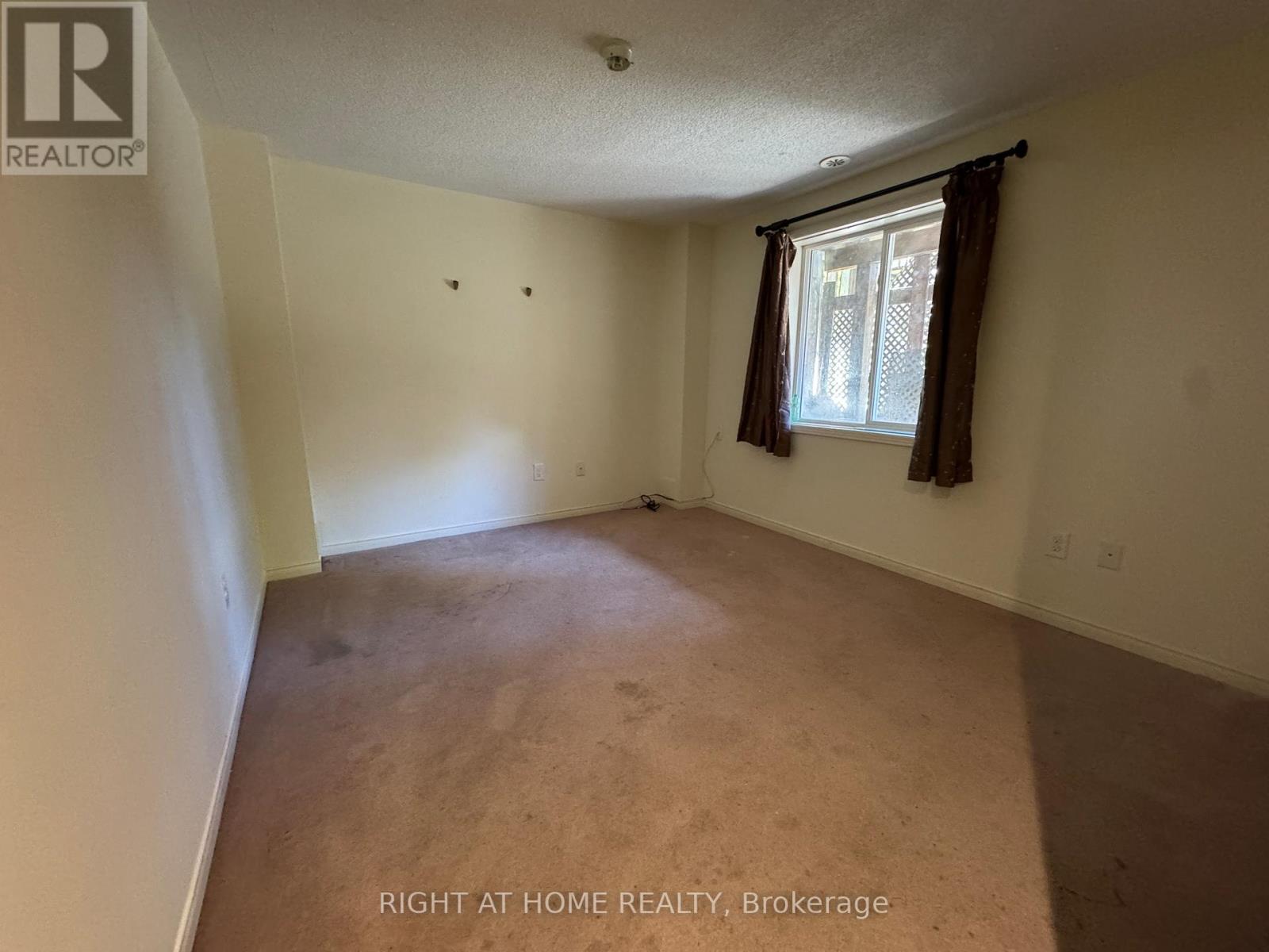 229 Dairy Drive, Toronto, Ontario  M1L 0G4 - Photo 12 - E12536756