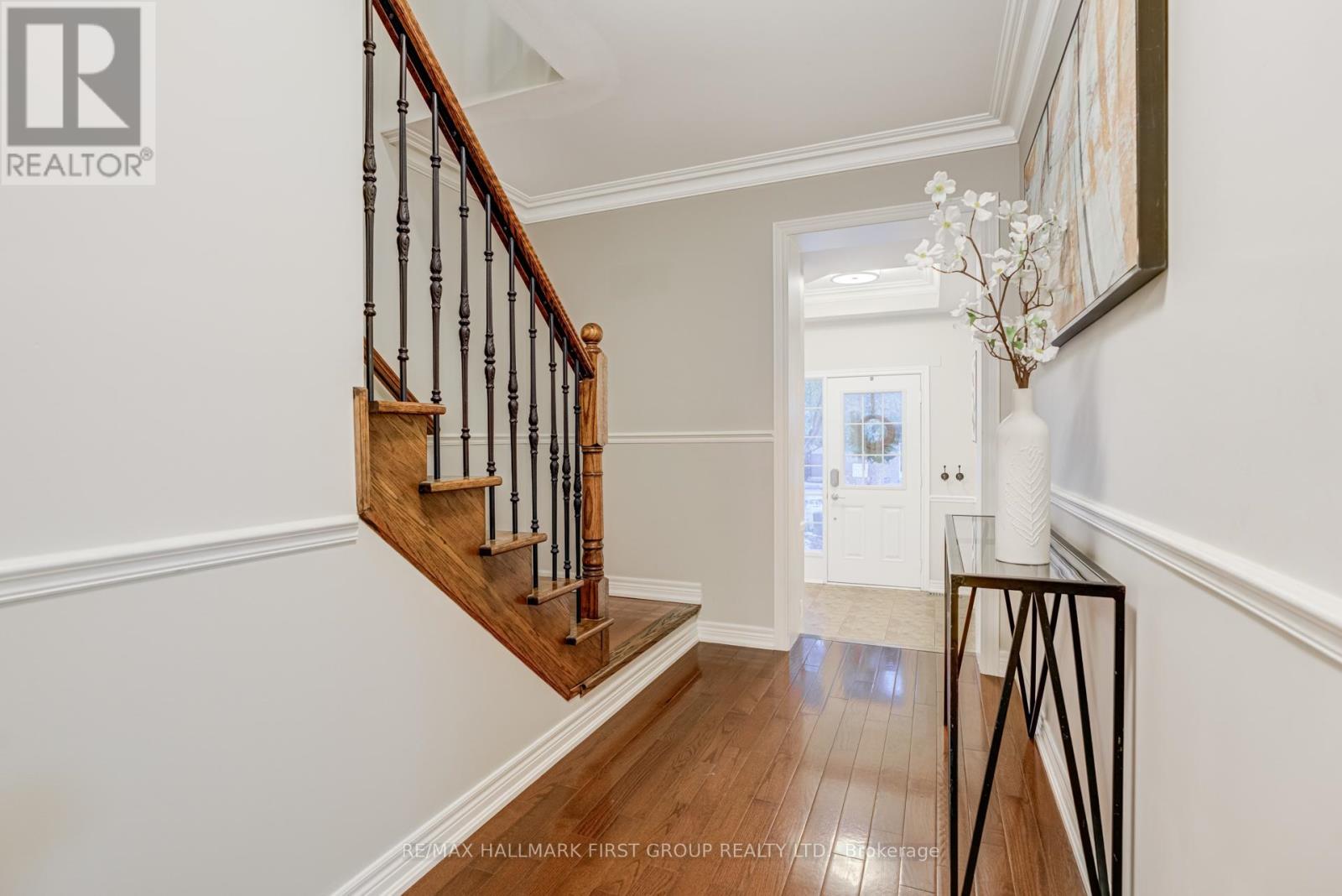 6 Lander Crescent, Clarington, Ontario  L1C 0L4 - Photo 4 - E12536786