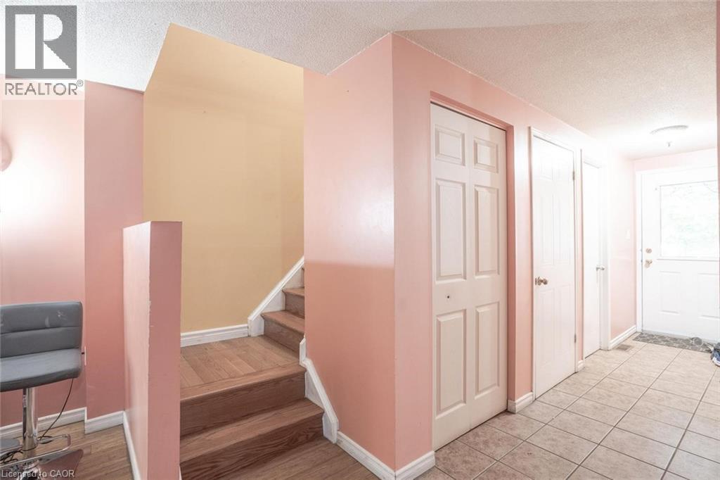 78 Grandridge Crescent, Guelph, Ontario  N1H 8G3 - Photo 11 - 40787733