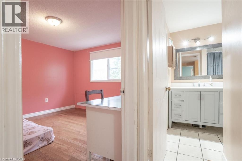 78 Grandridge Crescent, Guelph, Ontario  N1H 8G3 - Photo 30 - 40787733