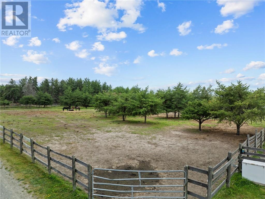 5041 Notre Dame Avenue, Hanmer, Ontario  P3P 1X4 - Photo 64 - 2125624