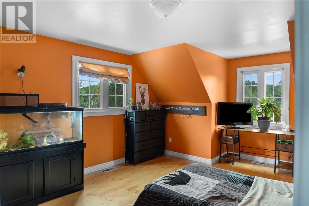 5041 Notre Dame Avenue, Hanmer, Ontario  P3P 1X4 - Photo 19 - 2125623