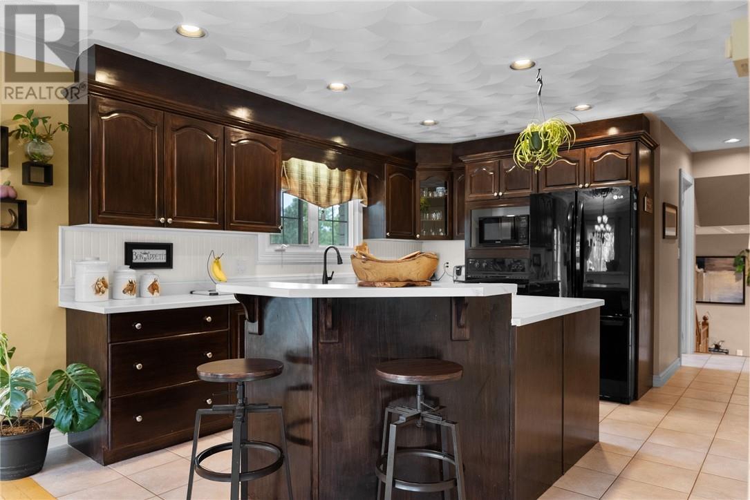 5041 Notre Dame Avenue, Hanmer, Ontario  P3P 1X4 - Photo 7 - 2125623