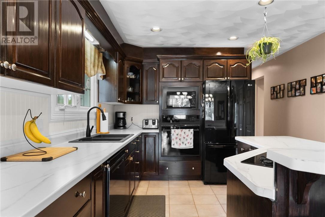 5041 Notre Dame Avenue, Hanmer, Ontario  P3P 1X4 - Photo 8 - 2125623