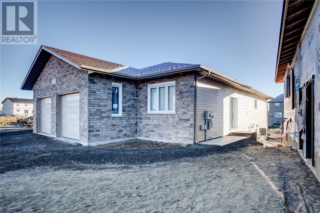 2972 Windstar Avenue, Chelmsford, Ontario P0M 1L0 - Photo 19 - 2125576