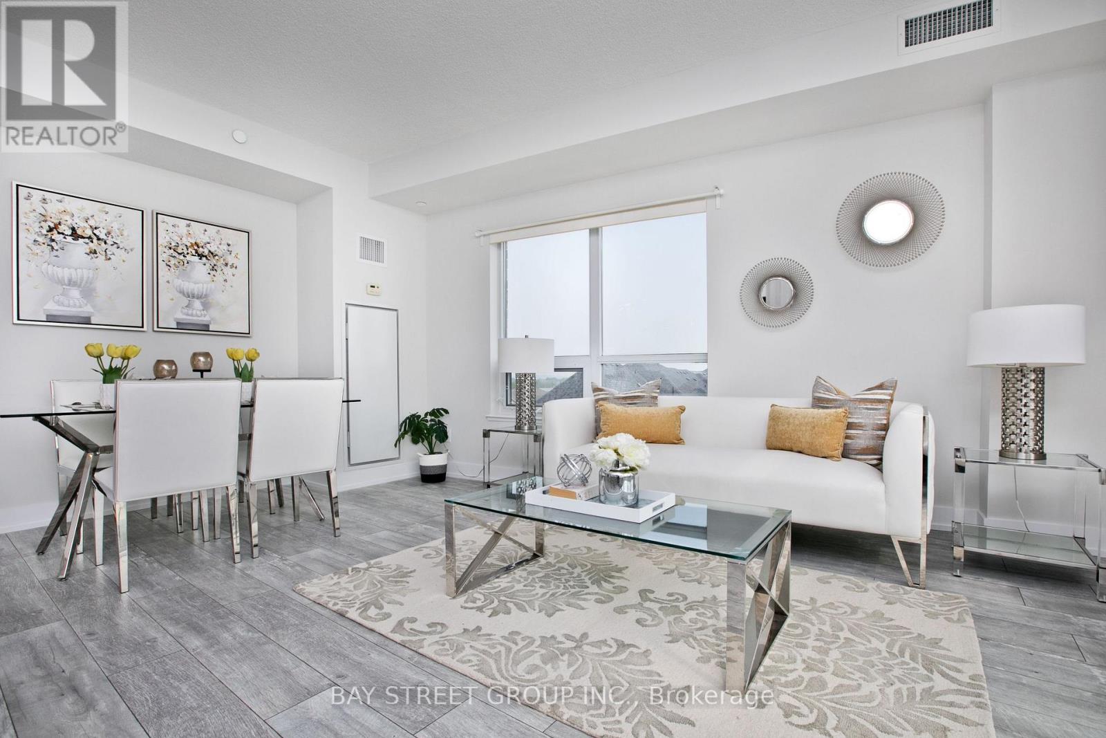 528 - 540 BUR OAK AVENUE, Markham, Ontario