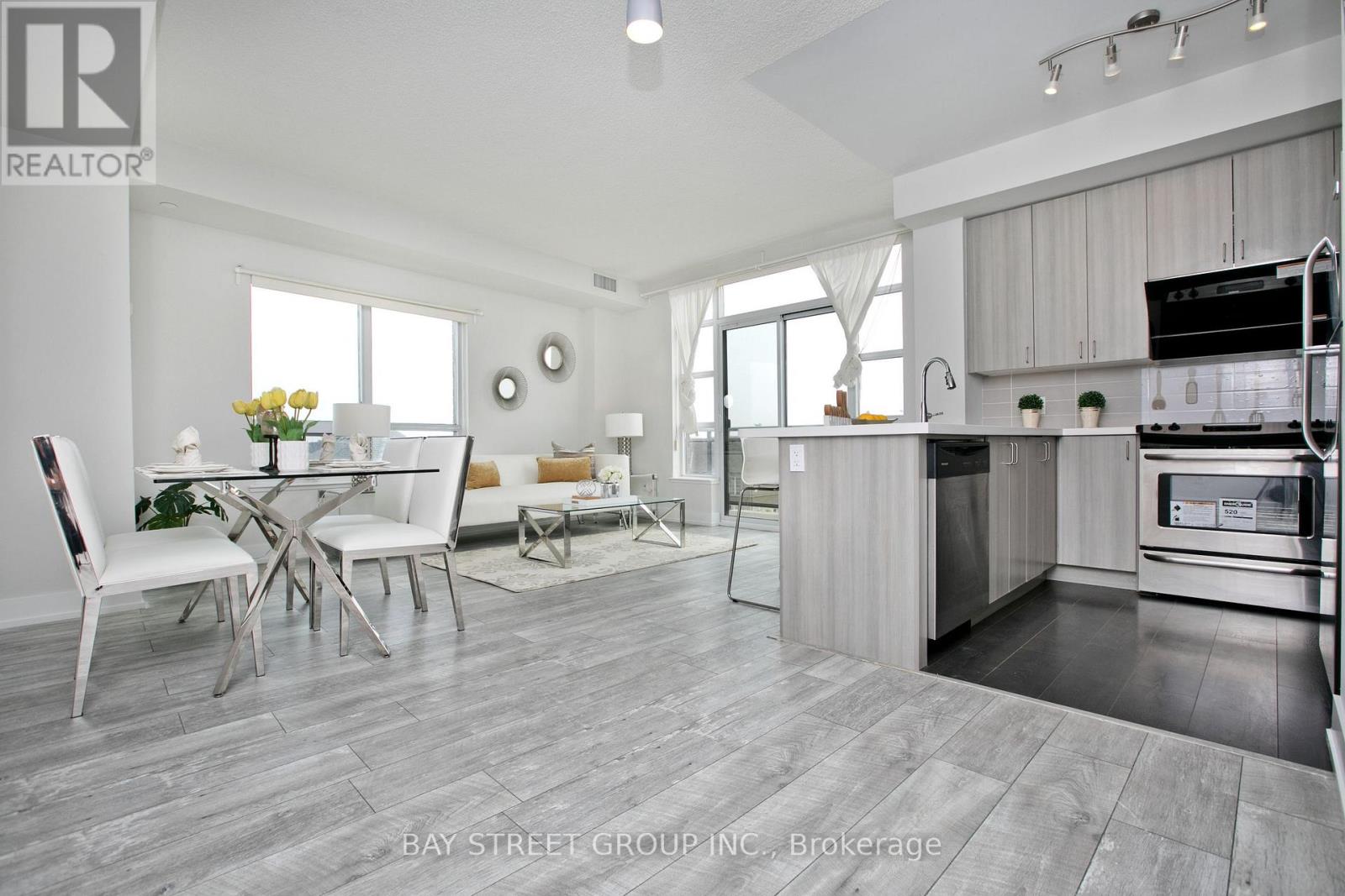 528 - 540 Bur Oak Avenue, Markham, Ontario  L6C 0Y2 - Photo 10 - N12536570